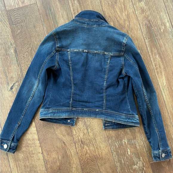 Aeropostale Distressed Jean Jacket in Dark Rinse, Size Small - Picture 8 of 11
